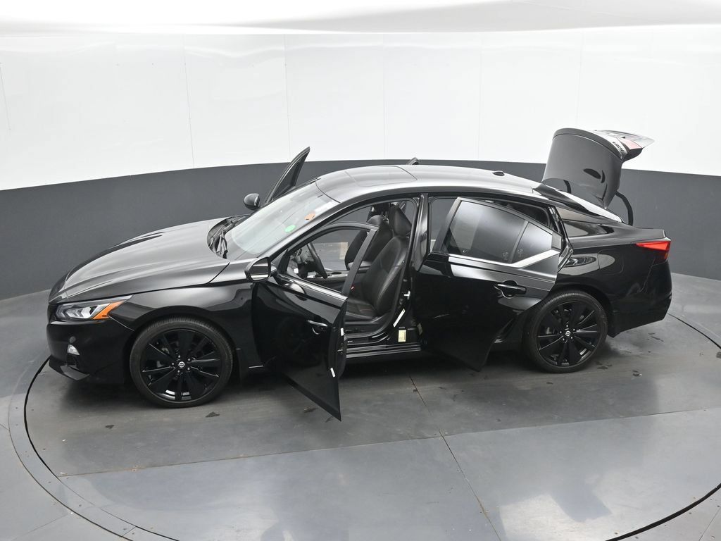Used 2022 Nissan Altima 2.5 SR w/ Midnight Edition Package AWD/4WD image 51