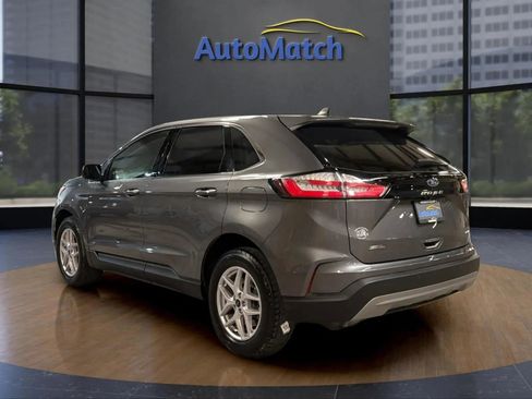 Used 2023 Ford Edge SEL w/ Convenience Package image 9