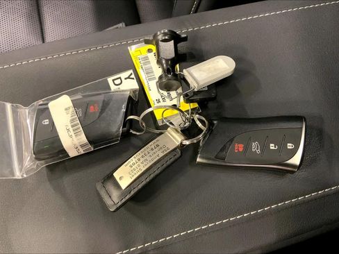 Certified 2025 Lexus RX 450h Luxury image 14