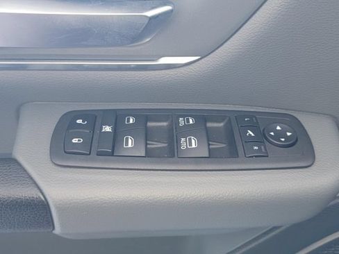 Used 2022 RAM 1500 Big Horn AWD/4WD image 31