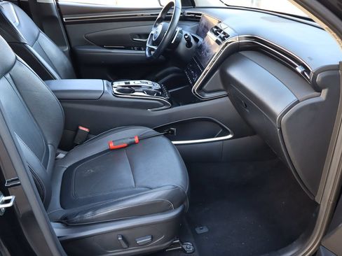 Used 2024 Hyundai Tucson Limited AWD/4WD image 17