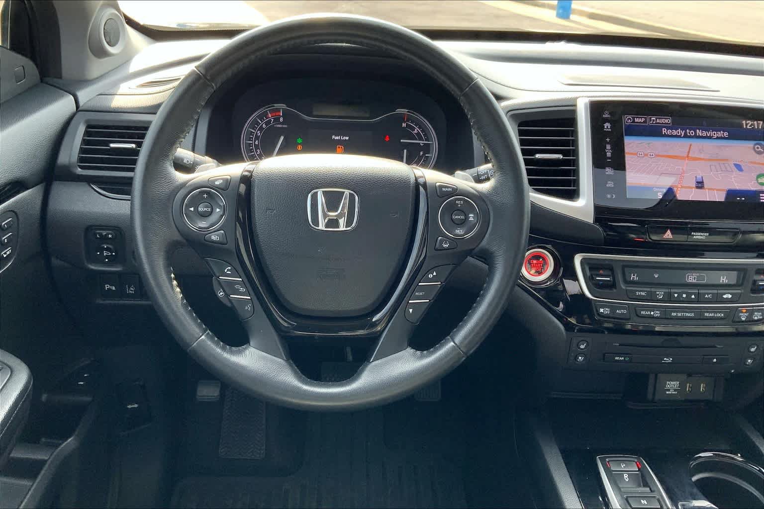 Used 2017 Honda Pilot Elite image 6
