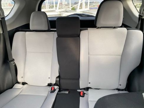 Used 2018 Toyota RAV4 Adventure AWD/4WD image 20