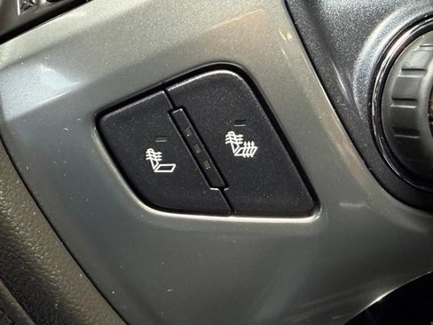 Used 2014 Chevrolet Silverado 1500 LTZ Z71 w/ LTZ Plus Package AWD/4WD image 33