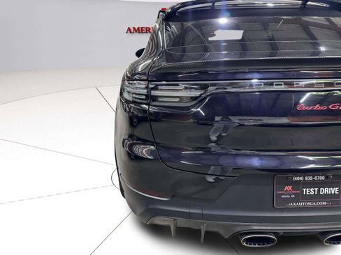 Used 2022 Porsche Cayenne Turbo GT AWD/4WD image 14