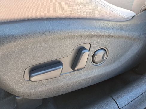 Used 2020 Hyundai Tucson SEL image 15