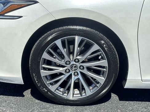 Used 2019 Lexus ES 350 w/ Premium Package FWD image 27