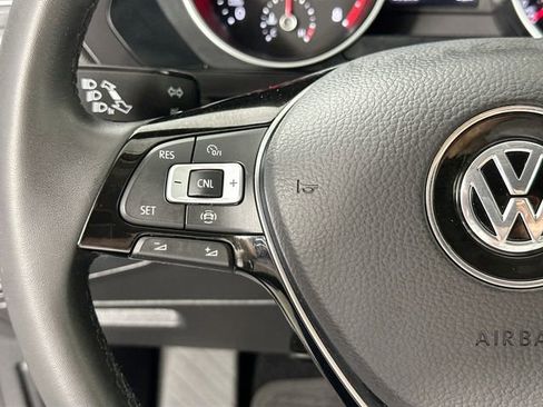 Used 2020 Volkswagen Tiguan SE w/ 3rd Row Seat Package AWD/4WD image 20