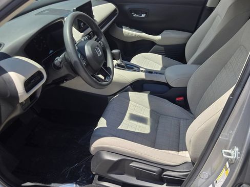 Used 2024 Honda HR-V LX image 11