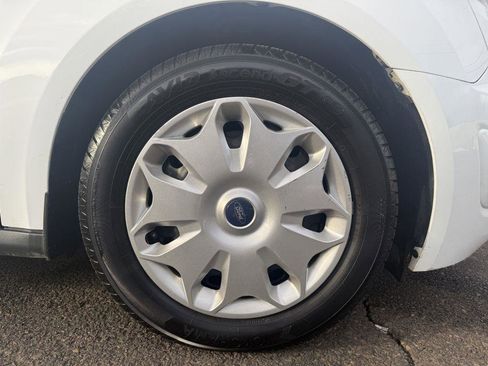 Used 2018 Ford Transit Connect XLT image 28