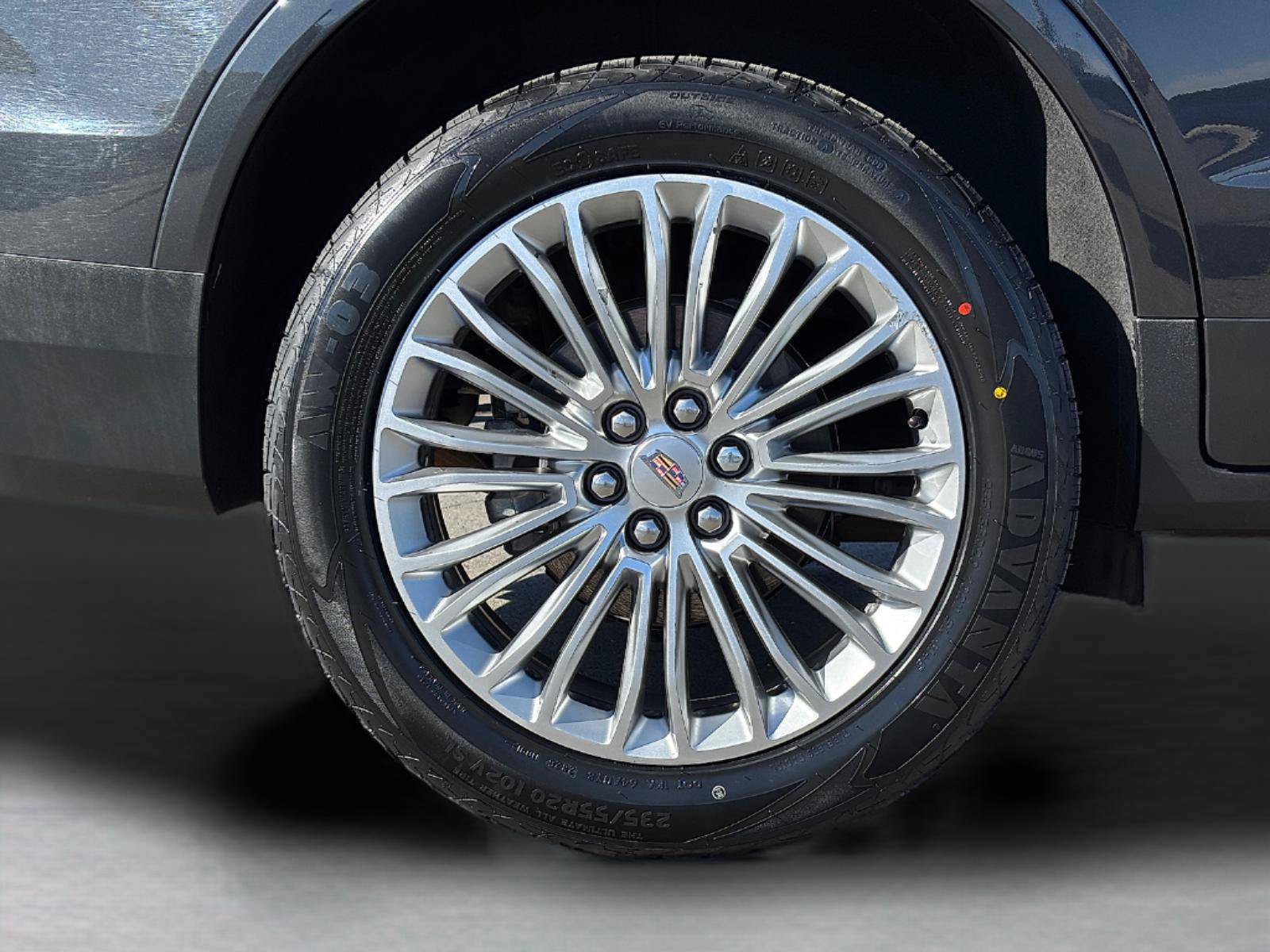 Used 2020 Cadillac XT5 Luxury FWD image 11