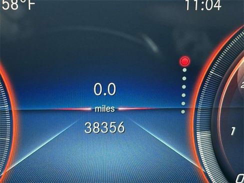 Certified 2022 Mercedes-Benz CLA 250 4MATIC image 35