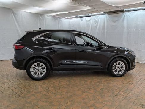 Used 2023 Ford Escape Active w/ Tech Pack #2 FWD image 8