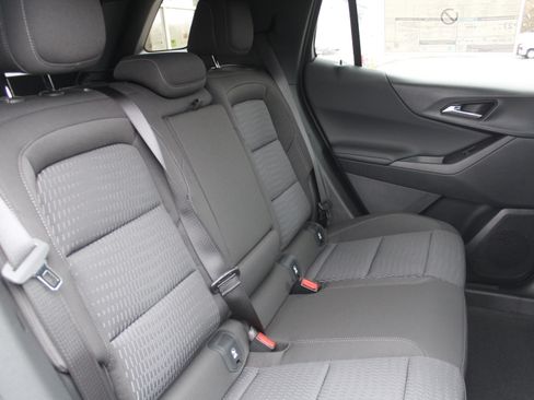 New 2026 Chevrolet Equinox LT image 16