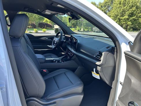 New 2026 Chevrolet Traverse LT image 35