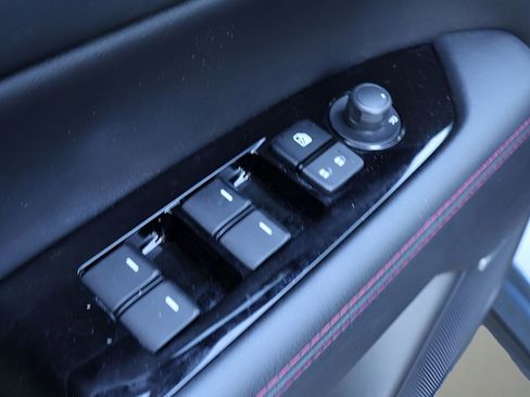 Used 2021 MAZDA CX-5 Carbon Edition image 11