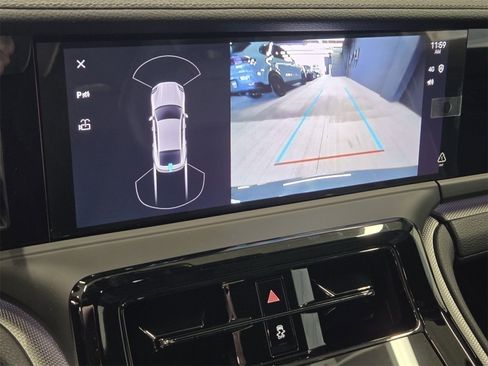 Certified 2025 Porsche Panamera Base image 22