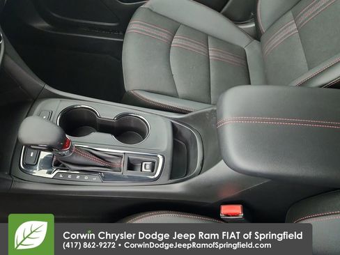 Used 2023 Chevrolet Equinox RS AWD/4WD image 29