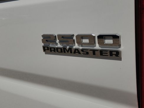 Used 2024 RAM ProMaster 2500 w/ Quick Order Package 22G SLT FWD image 8