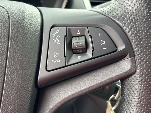 Used 2018 Chevrolet Trax LS AWD/4WD image 20