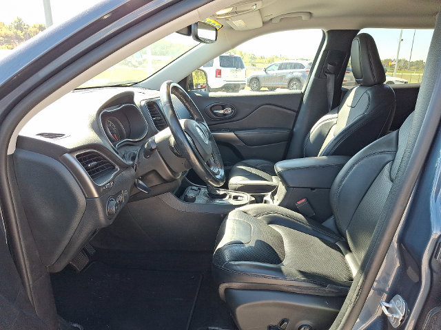 Used 2020 Jeep Cherokee Latitude Lux w/ Comfort/Convenience Group AWD/4WD image 13