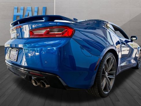 Used 2016 Chevrolet Camaro SS RWD image 32