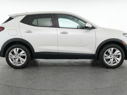 Used 2025 Buick Encore GX Preferred FWD image 11