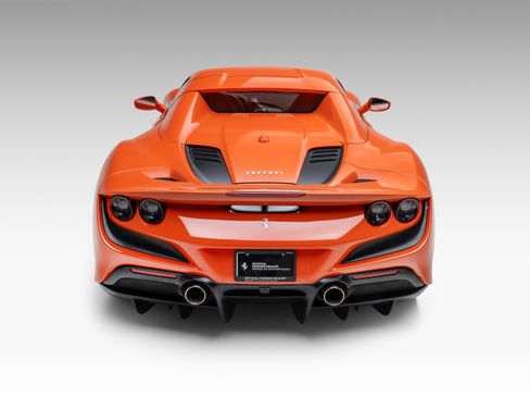 Certified 2022 Ferrari F8 Tributo image 13