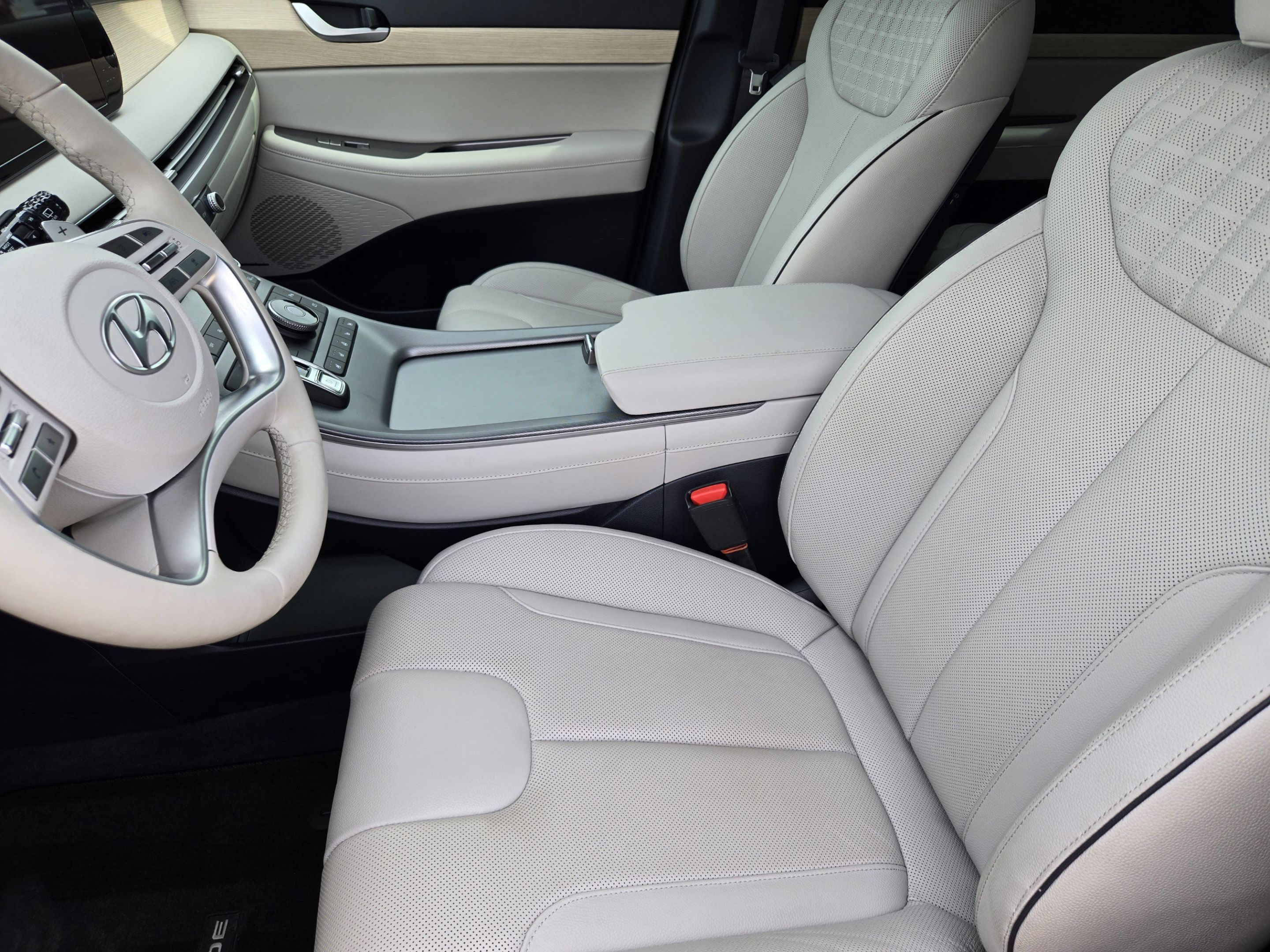 Used 2024 Hyundai Palisade Limited FWD image 9