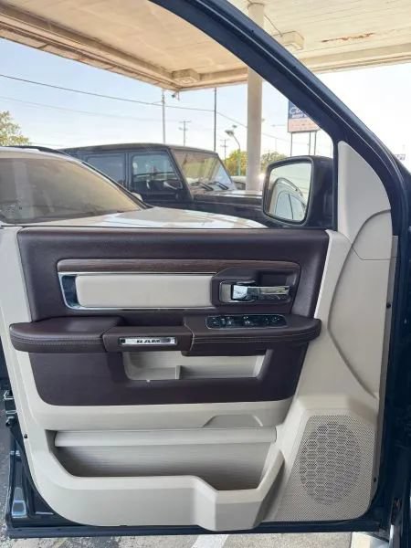 Used 2016 RAM 1500 Laramie w/ Protection Group AWD/4WD image 20