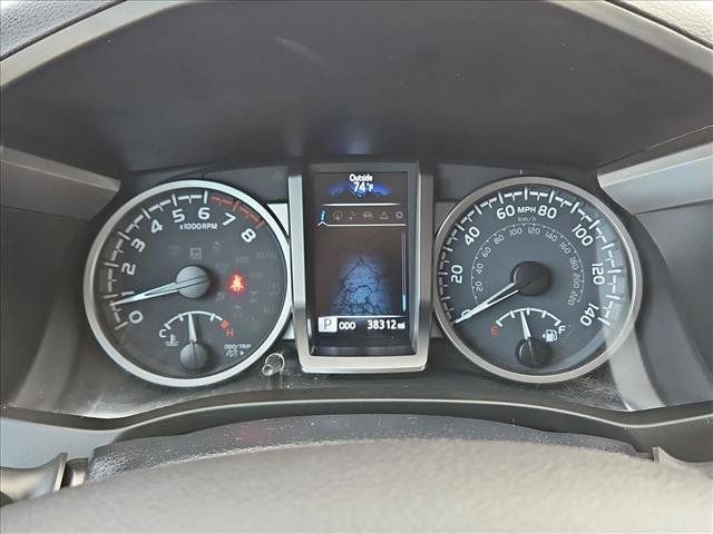 Used 2022 Toyota Tacoma Limited AWD/4WD image 9