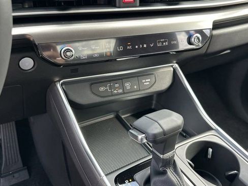 New 2026 Kia Carnival SX Prestige FWD image 24