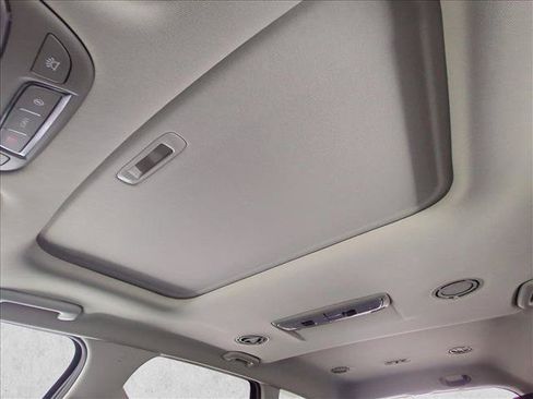 Used 2020 Kia Telluride S FWD image 16