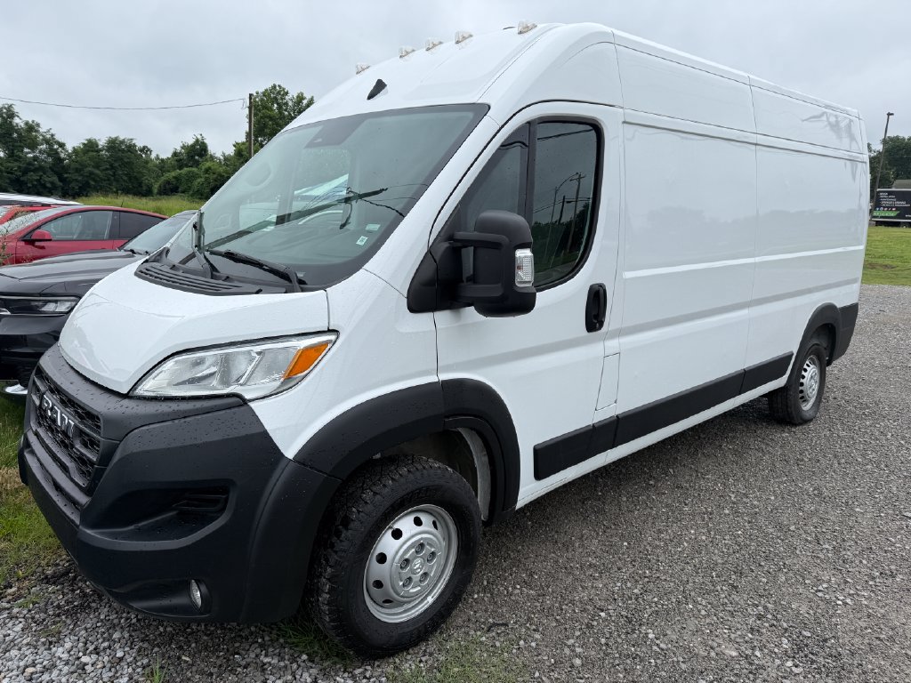 Used 2024 RAM ProMaster 2500 w/ Convenience Group FWD image 21