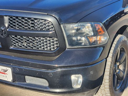 Used 2018 RAM 1500 Big Horn image 9
