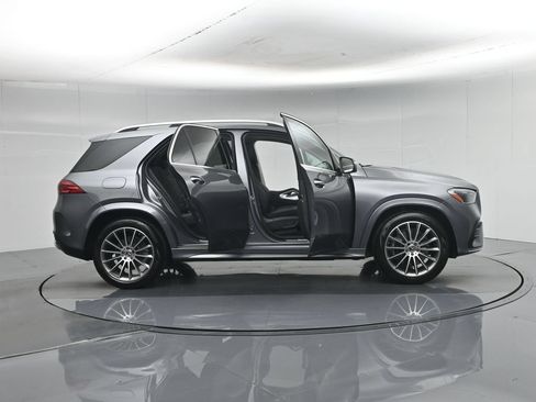 Used 2025 Mercedes-Benz GLE 350 4MATIC image 4
