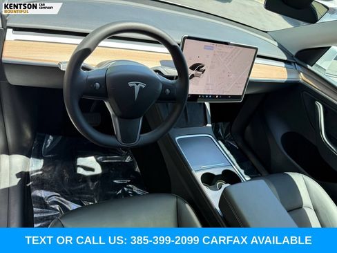 Used 2024 Tesla Model Y Long Range AWD/4WD image 24