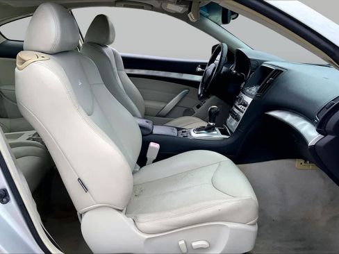 Used 2014 INFINITI Q60 AWD Coupe w/ Premium Package image 9