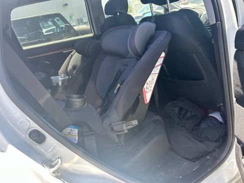 Used 2019 Honda CR-V EX image 11