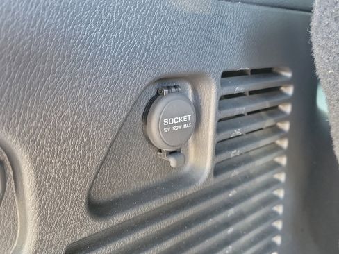 Certified 2021 Nissan Armada Platinum image 11