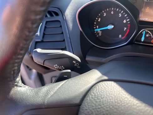 Used 2017 Ford Escape Titanium image 29