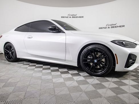 Used 2022 BMW 430i Coupe w/ M Sport Package RWD image 2