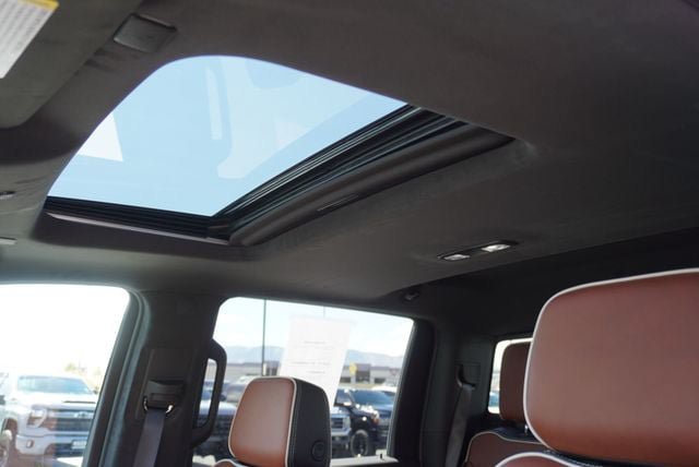 Used 2026 GMC Sierra 3500 Denali Ultimate AWD/4WD image 46