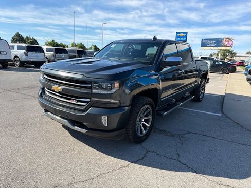 Used 2017 Chevrolet Silverado 1500 LTZ w/ Sport Package AWD/4WD image 7