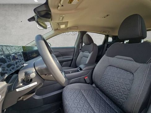 New 2026 Nissan Kicks SV FWD image 19