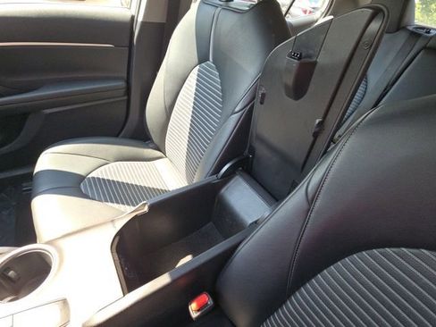 Used 2023 Toyota Camry SE FWD image 27