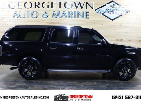 Used 2005 Cadillac Escalade ESV Platinum image 1