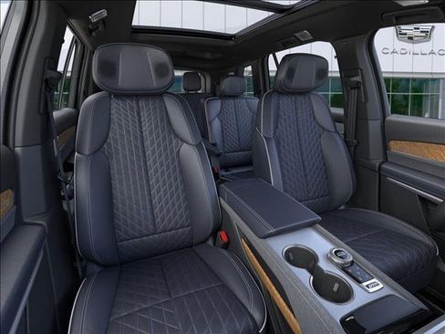 New 2026 Cadillac Vistiq Premium Luxury image 16