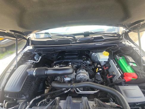 Used 2022 RAM 1500 Big Horn AWD/4WD image 64