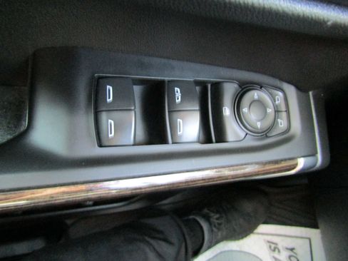 Used 2022 GMC Sierra 1500 Elevation AWD/4WD image 19